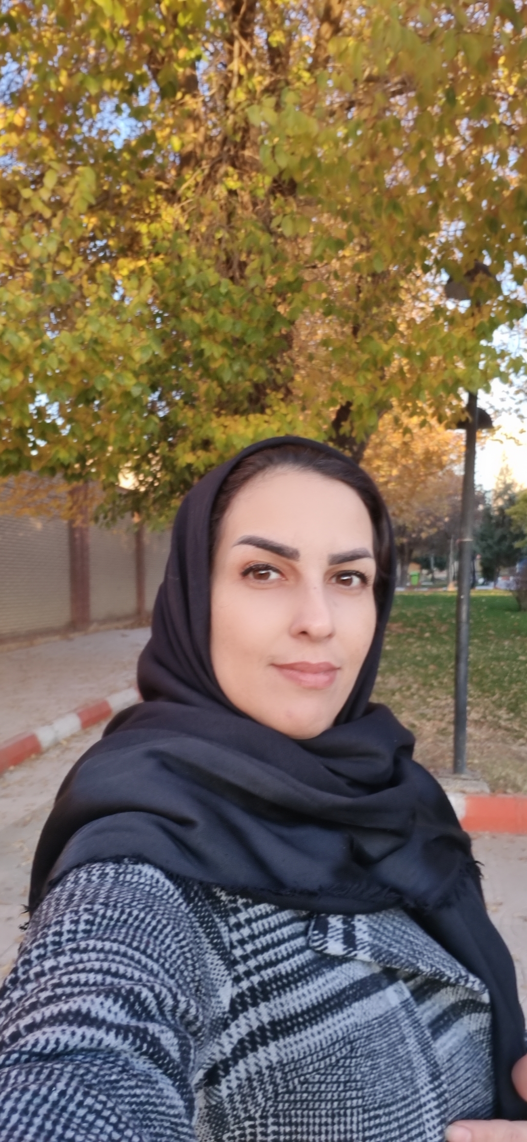 زینب محمدی گلمیشه